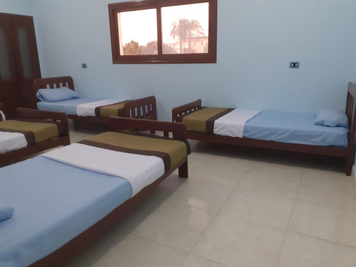 Nile Roof Hotel& Restaurant Луксор Екстериор снимка